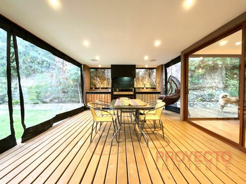 Condominio Cerrado / Las Perdices- Fernando Castillo Velasco
