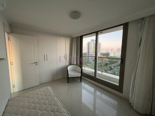 Imagen 12 de 23 de Alquiler De Apartamento 3 Dormitorios En Punta Del Este, Uruguay - Punta Del Este Peninsula