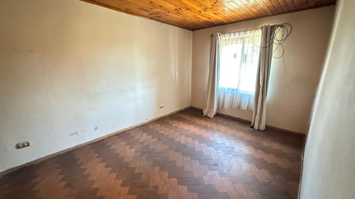 Vendo Casa A Pasos De Av. Balmaceda