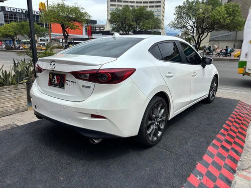 Mazda 3 2.0 Grand Touring