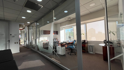 Oficinas 310m2 4b/4e/3bodegas A Pasos Metro P. Valdivia