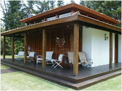 Hermosa Casa Con Muy Terreno. Financia A Largo Plazo