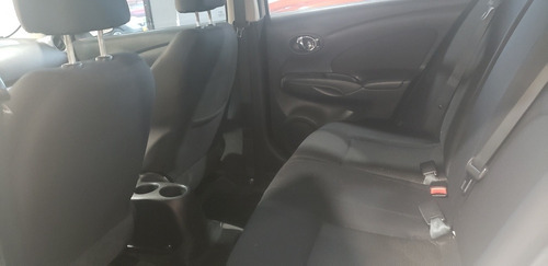 Nissan Versa Advance