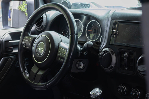Imagen 9 de 13 de Jeep Wrangler Unlimited 3.6 2013 Manual Icimotors