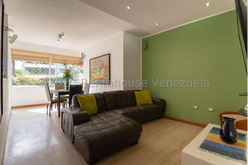 Apartamento En Venta En Los Naranjos De Las Mercedes 110mt2 3d 2b 2p