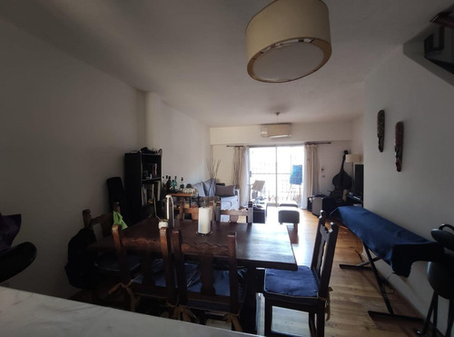 Imagen 3 de 13 de San Isidro - Excelente Departamento De 3 Amb En Dúplex Con Cochera Descubierta!!