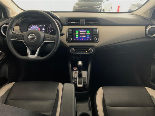 Nissan Versa 1.6 16V FLEX EXCLUSIVE XTRONIC