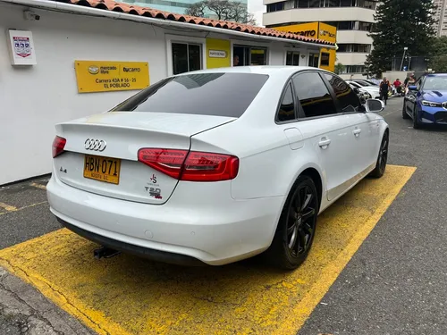 Audi A4 Tfsi Luxury ( Blindaje 2 )