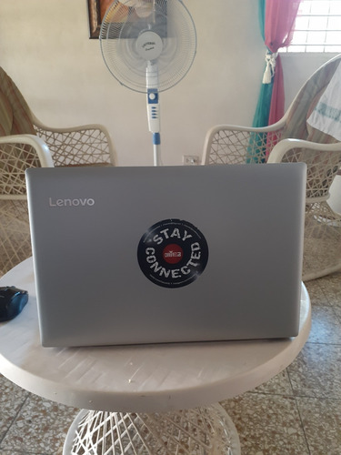 Imagen 2 de 3 de Lenovo Ideapad 330. 15.6 Pulgadas