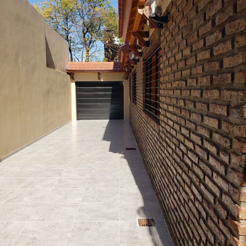 Imagen 9 de 16 de Venta Chalet Apto Credito En Lanus- Dept En Parte De Pago