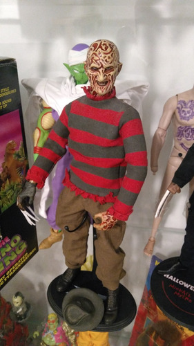 Freddy Krueger Sideshow 1/6 T1po Hot Toys 12 Pulgadas