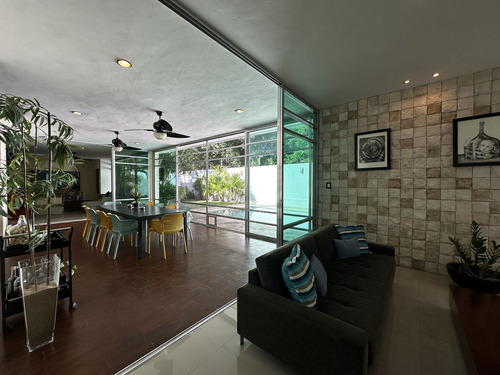 Casa En Venta En Cholul De Una Planta.