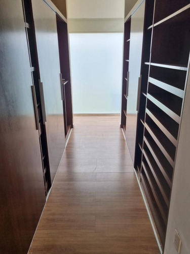 Imagen 18 de 30 de Altos De La Tahona , Casa De 300 M2 Y 1150 M2 De Terreno, 4 Dormitorios, Piscina, Minimalista !!