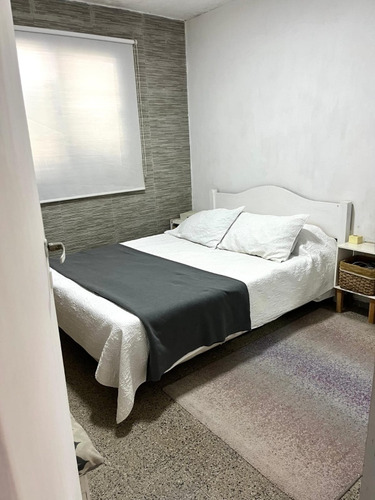 Dueño Vende Apartamento En Complejo 520