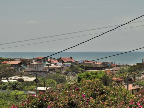 Bien Al Este - 1 En Punta Del Diablo