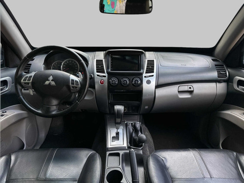 Mitsubishi Pajero Dakar 3.2 HPE 4X4 7 LUGARES 16V TURBO INTERCOOLER DIESEL 4P AUTOMÁTICO