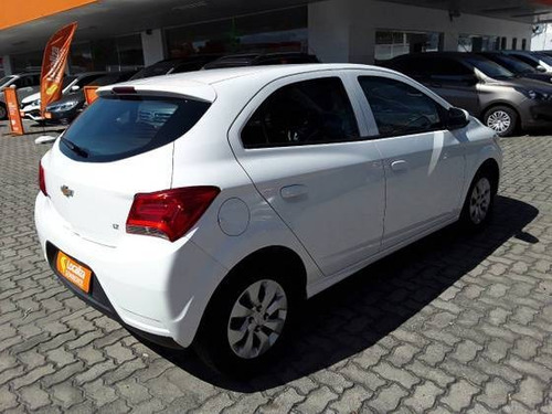 Imagem 7 de 9 de Chevrolet Onix 1.0 Mpfi Lt 8v Flex 4p Manual