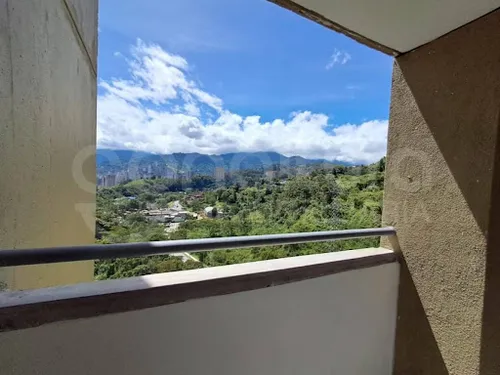 Apartamento En Arriendo La Aldea 472-6994