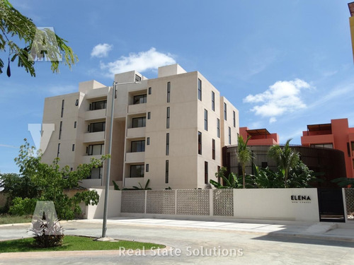 Departamento En Venta De 2 Recámaras, Arbolada By Cumbres, Avenida Huayacán, Cancún. Negociable