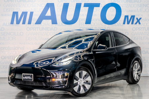 Tesla Model Y 2020