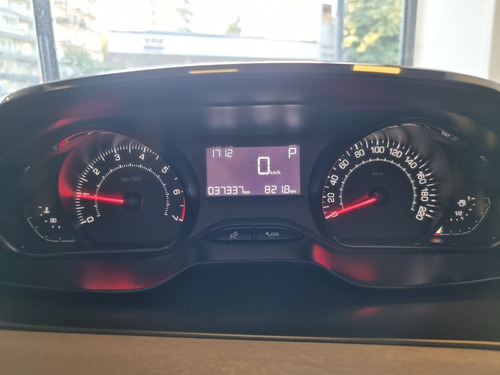 Peugeot 208 Allure Tiptronic