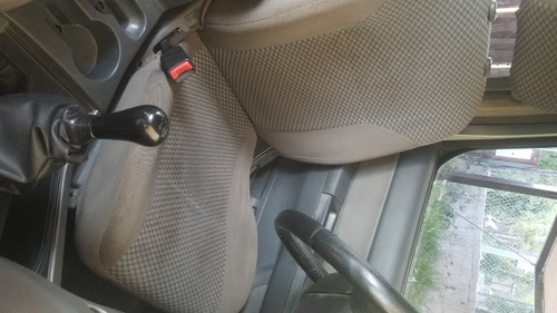 Imagen 23 de 25 de Nissan Frontier 2008 4x2 Se
