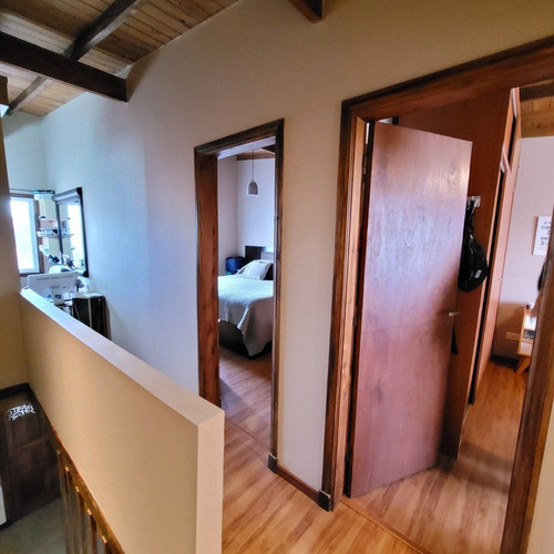 Imagen 19 de 30 de Duplex 3 Ambientes En Dos Plantas Con Patio, Impecable Estado, Los Pinares
