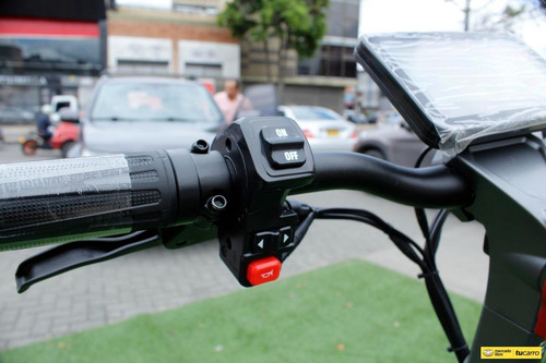 Imagen 5 de 25 de Patineta Ion Ultra Electric Scooter