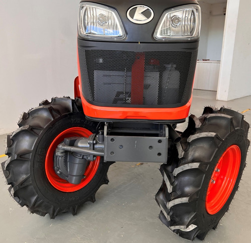 Imagen 5 de 6 de Tractor Kubota B2401 Farm