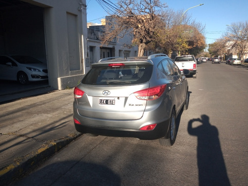 Imagen 6 de 11 de Hyundai Tucson 2.0 2wd