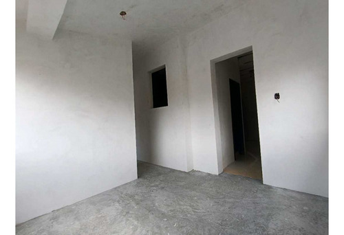 Casa En Venta En Urb. El Bosque Pe-8370409