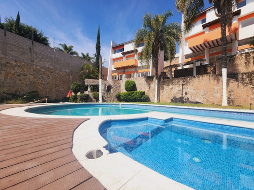 Conjunto Paraíso Plus Con 2 Casas Totalmente Amuebladas Y Equipadas, Alberca Monumental, Jacuzzi, Vistas Espectaculares En Enorme Terreno Fracc Rancho San Diego Ixtapan De La Sal Edomex