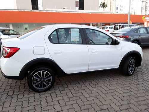Imagem 10 de 15 de Renault Logan 1.6 16v Sce Flex Intense X-tronic
