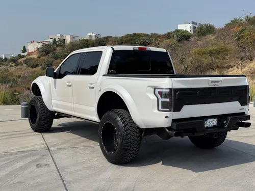 Ford Lobo 3.5 Doble Cabina Platinum Limited At