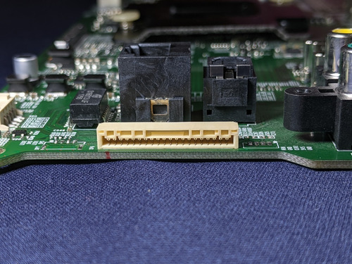 Imagen 3 de 4 de Mainboard Hisense 55h6d / Hu55n3000uw / Rsag7.820.6715/roh
