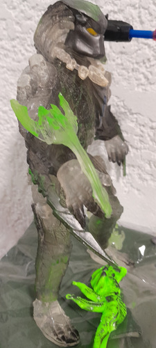 Depredador Figura Bootleg Transparente (Usado)