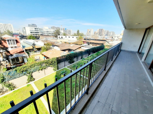 Moderna Arquitectura 90mt,2d2b, Sta. Victoria/ Emilio Vaisse