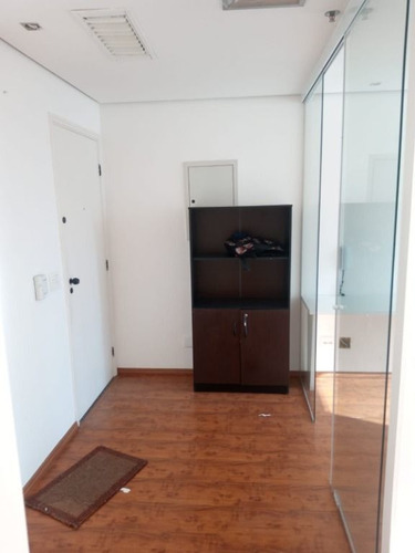 Imagem 3 de 11 de Sala Comercial Para Alugar No Jardins, 2 Divisórias, 1 Banheiro, 1 Depósito, 1 Recepção, 2 Vagas De Garagem, 30 M², São Paulo. - Sa0385