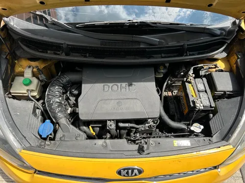 Taxi Kia Ion 2019/coopebombas