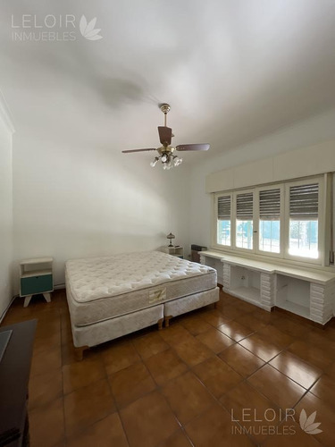Imagen 14 de 30 de Casa En Venta 5 Amb En Parque Leloir