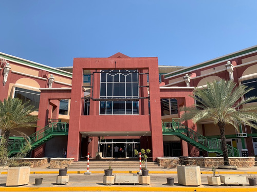 Alquiler Venta Local Centro Ciudad Comercial Puente Real Barcelona