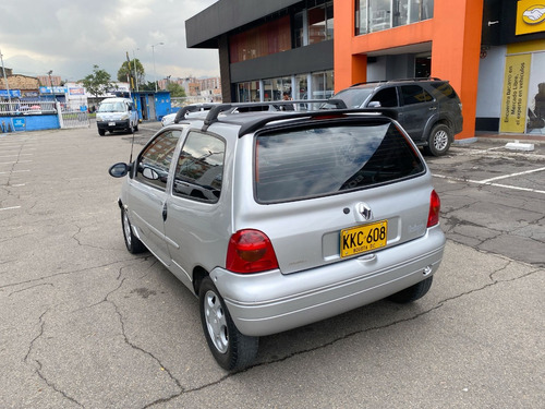 Renault Twingo 1.2 Access +