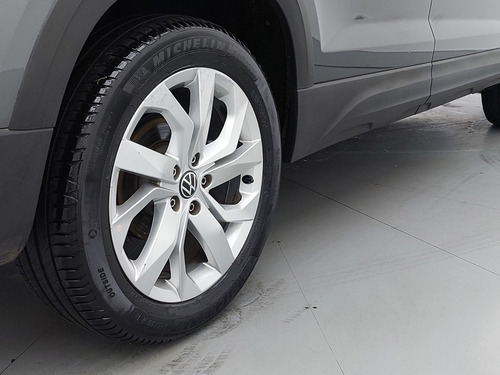 Volkswagen Taos 1.4 250 TSI TOTAL FLEX COMFORTLINE AUTOMÁTICO