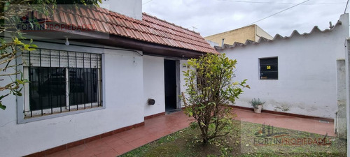 Imagen 1 de 17 de Casa En Venta En 62 E/ 154 Y 155, Los Hornos