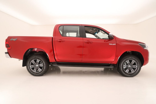 Toyota Hilux 2.8 Cd Srv 177cv 4x4 At