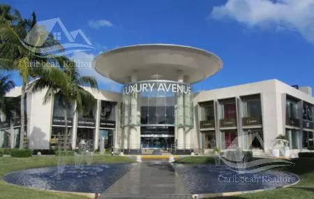 Oficina En Renta En Cancun Zona Hotelera Interior De Plaza Comercial De Lujo N-alrz5899