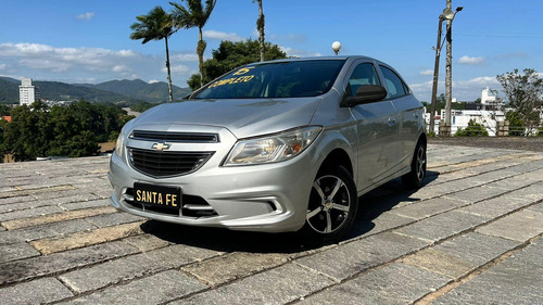 Chevrolet Onix 1.0MT LT