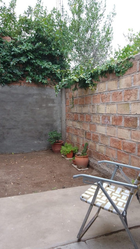 Imagen 10 de 16 de Departamento Para Turistas. Para 4 Personas. San Rafael Mend