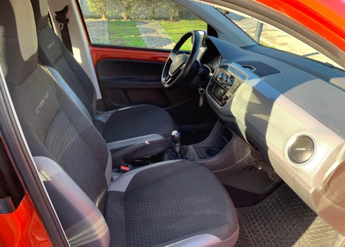 Volkswagen Up! 1.0 Cross Up!