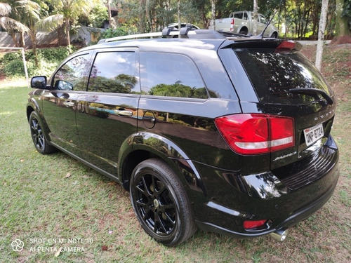 Imagem 3 de 10 de Dodge Journey 2018 3.6 R/t 5p